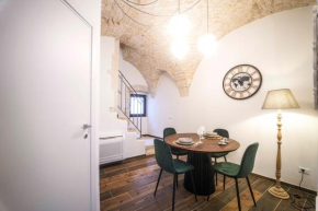 HOME 5 - PALAZZO ANTICO